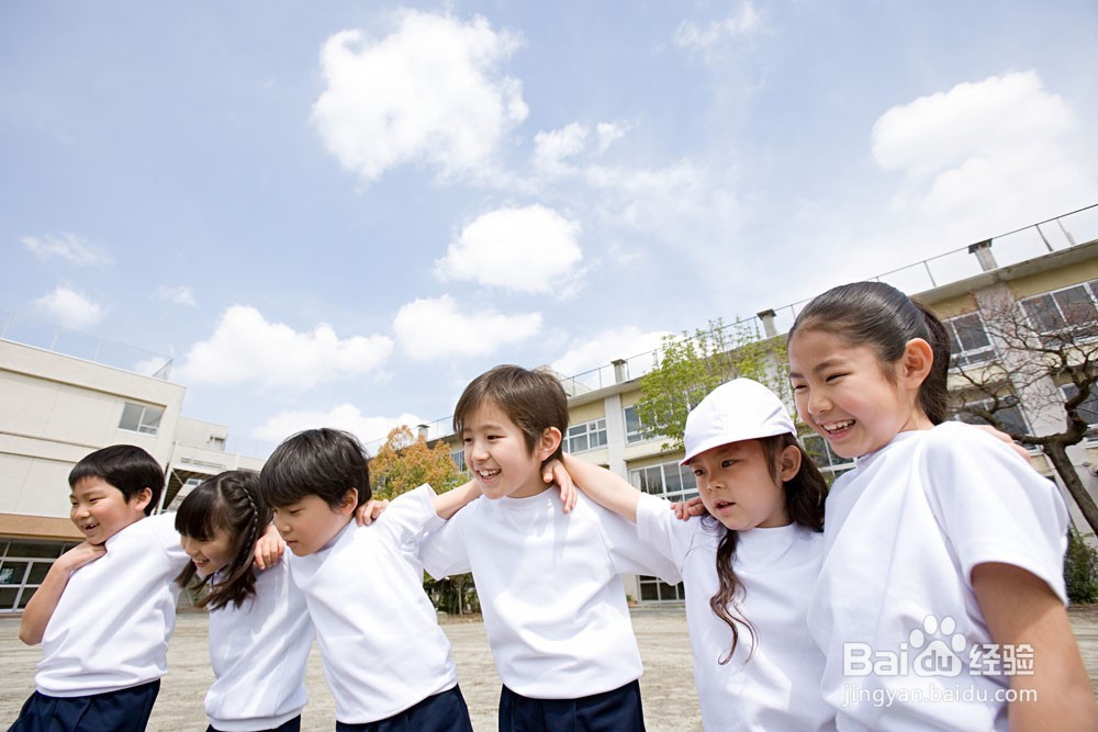 怎样让宝宝少看电视