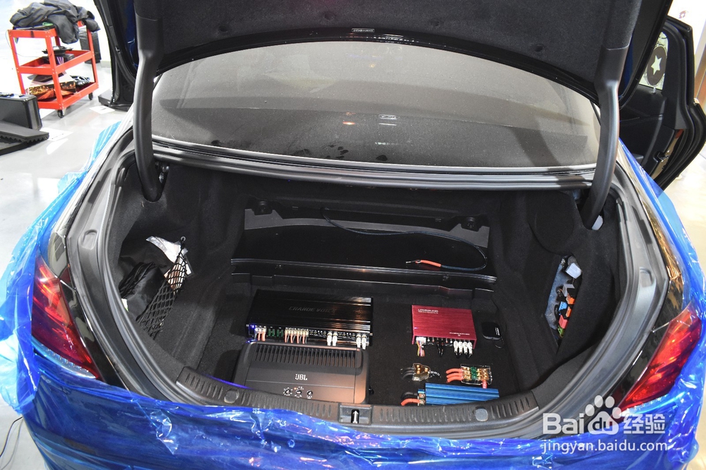奔驰E300L音响改装升级怎么改？