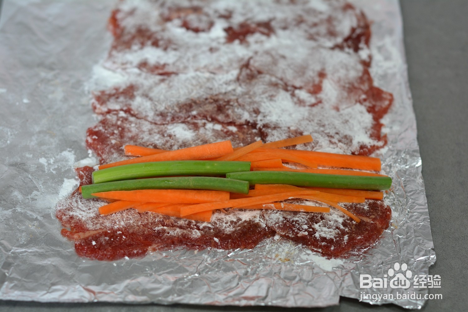 如何做出牛肉蔬菜卷?