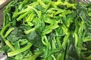 自制果仁菠菜