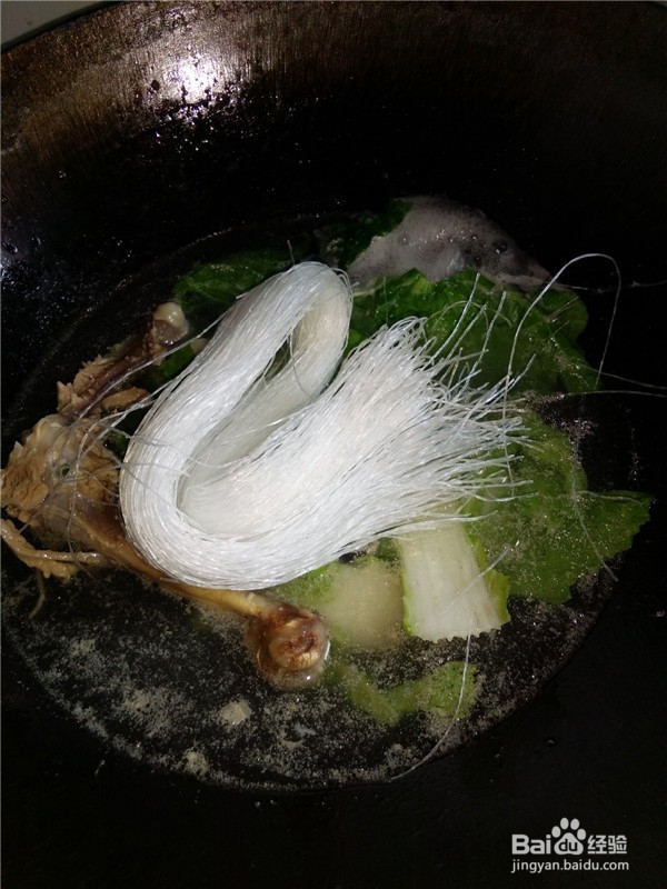 鸡汤小白菜绿豆粉