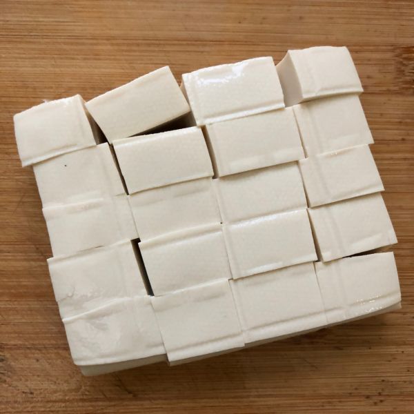 三文鱼头鱼排汤