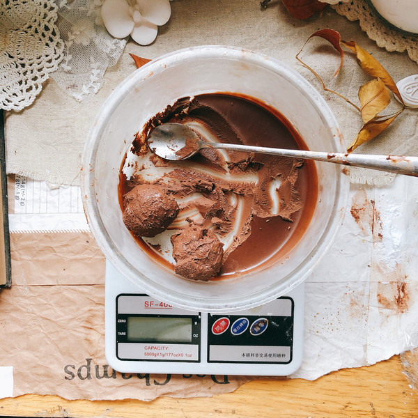 巧克力熔岩蛋糕