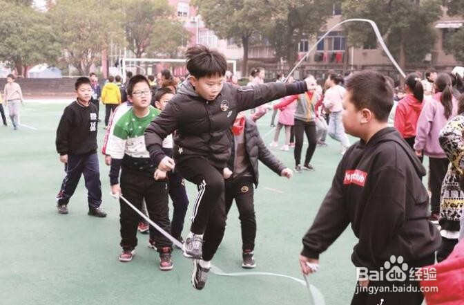 如何运用经典性条件作用帮助学生热爱体育锻炼