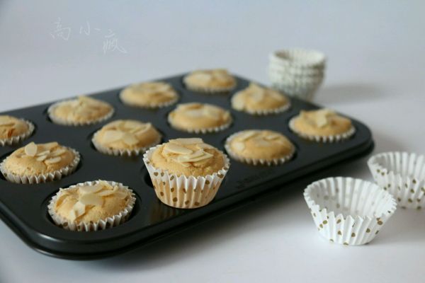 红枣杏仁迷你蛋糕