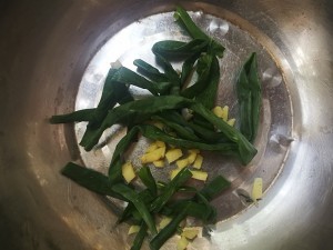 家常菜红烧带鱼