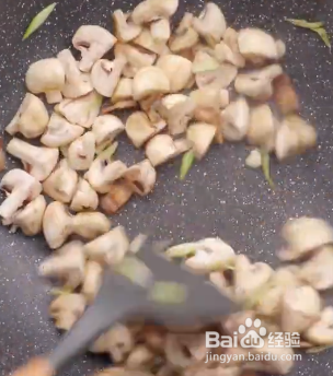 圆头小蘑菇怎么炒着好吃