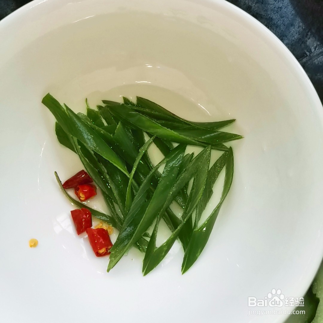 如何制作酱汁黄瓜