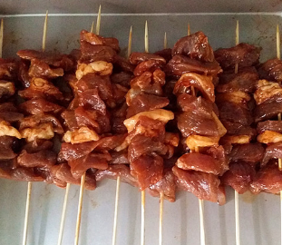腌制羊肉串用放鸡蛋吗