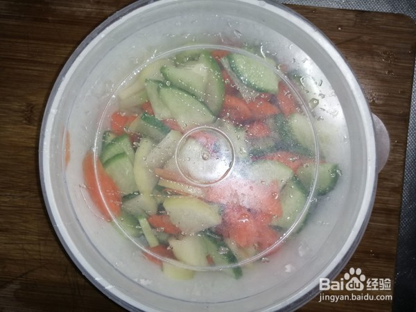 开胃萝卜片的做法