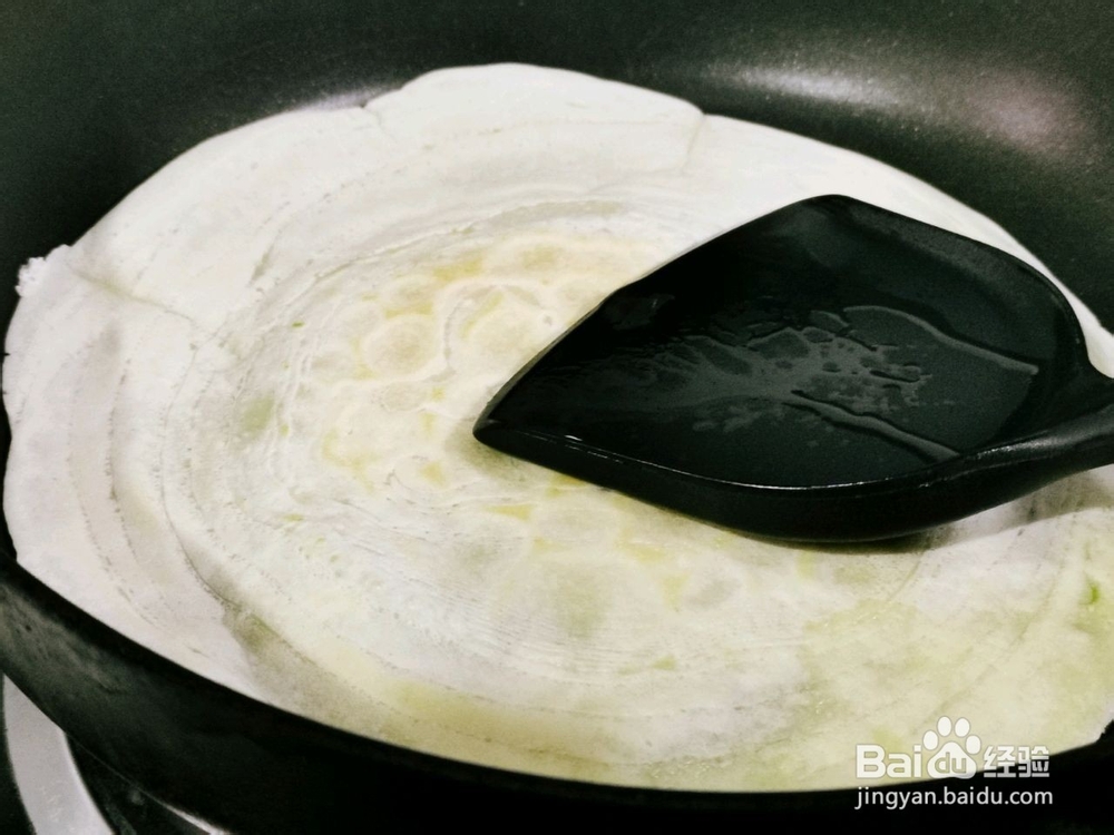 如何做出蛋香浓郁的鸡蛋饼？