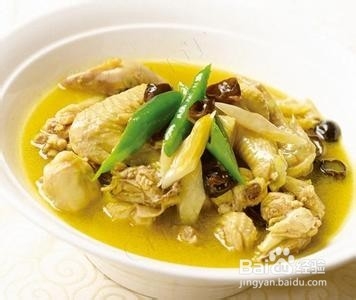 美食专家——板栗烧土鸡做法