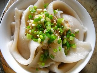 葱香芝麻油泼面