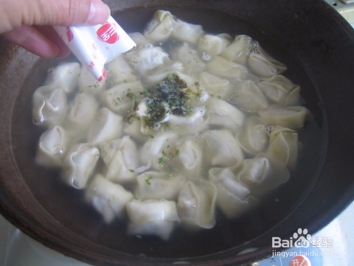 老年人怎样煮高汤馄饨
