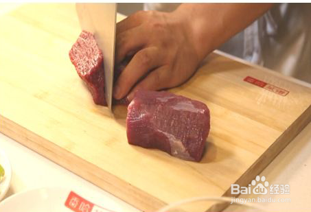 小炒牛柳怎样做好吃?小炒牛肉,香辣炒牛柳