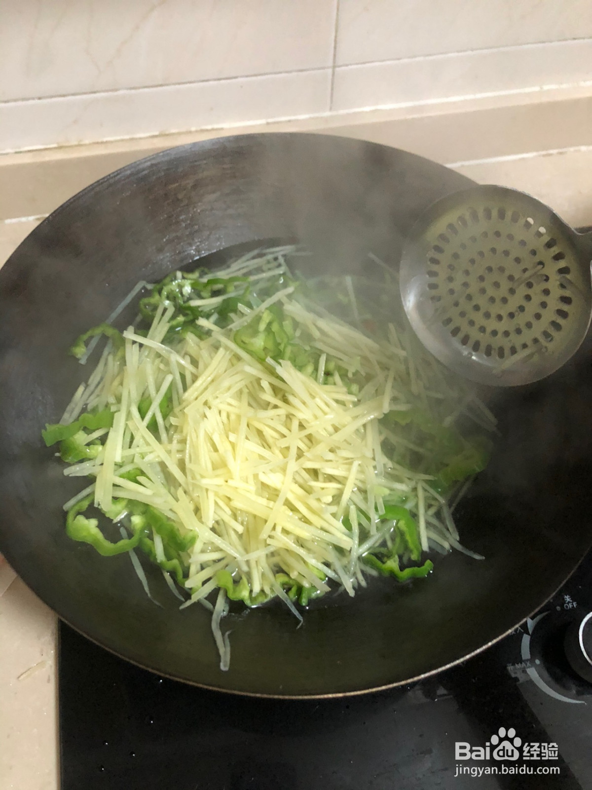 很简单的青椒土豆丝的做法