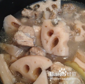 如何做排骨藕汤