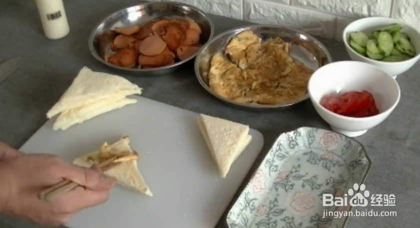 #新人打卡#三明治该怎么做？教你快速制作三明治