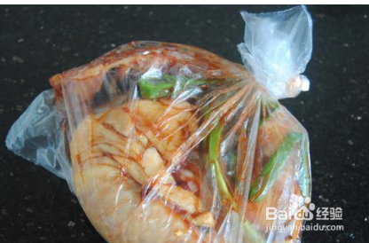 如何制作美味的烧鸡腿