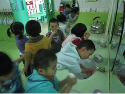 幼儿园老师应该注意的幼儿吃饭小细节有哪些