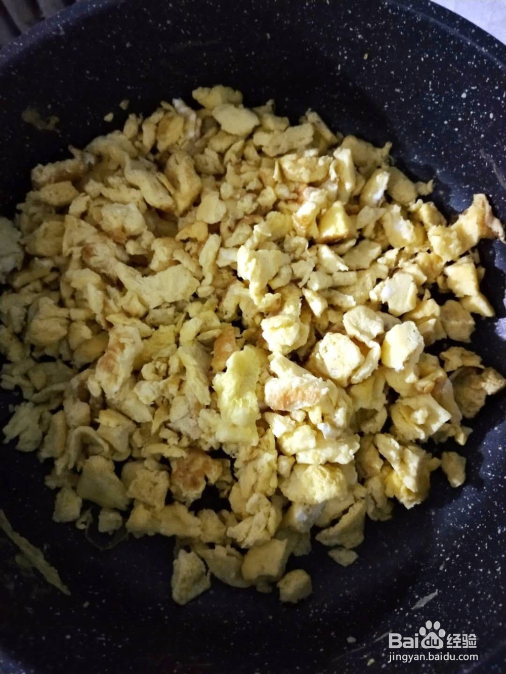 超级过瘾的麦粉韭菜鸡蛋饺