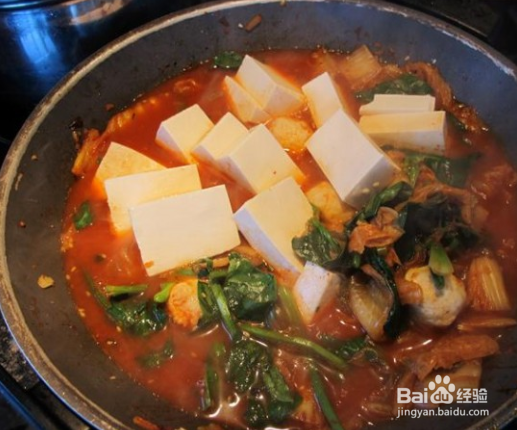 韩国泡菜炖鱼丸豆腐的做法