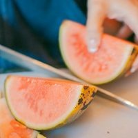 柠爱鲜榨果汁分享特调果汁的做法步骤
