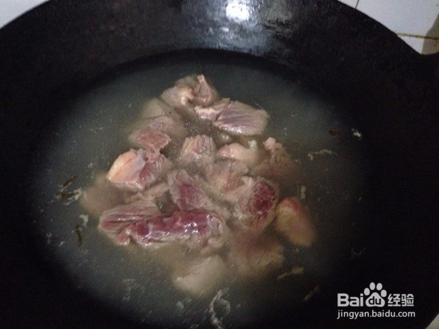 洋葱烩牛肉的做法