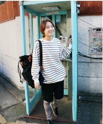 怎样搭配雪花图案打底裤？