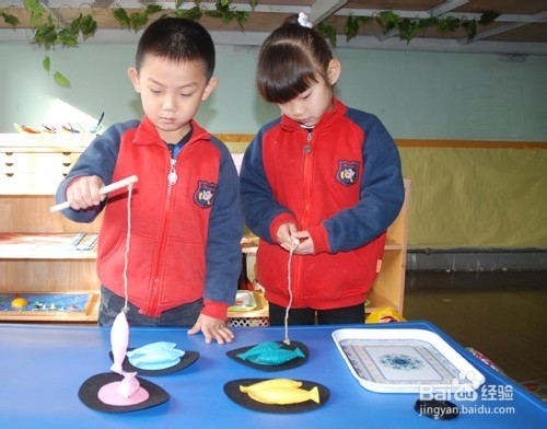 幼儿园益智区自制手工玩教具:钓鱼乐