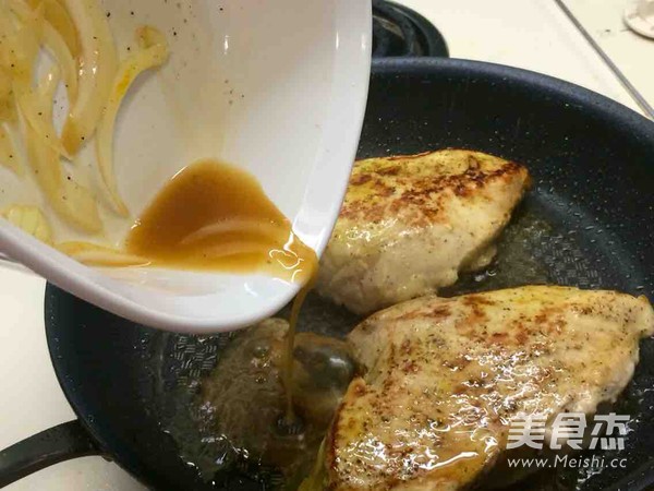 鲜煎鸡胸肉的做法