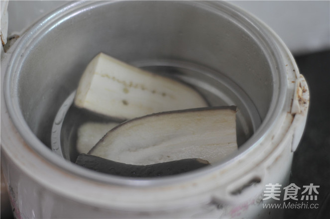 手撕茄子的做法