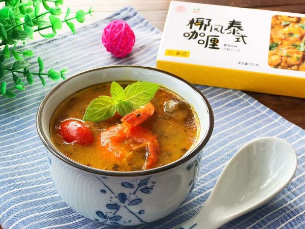 蔬菜咖喱鲜虾汤