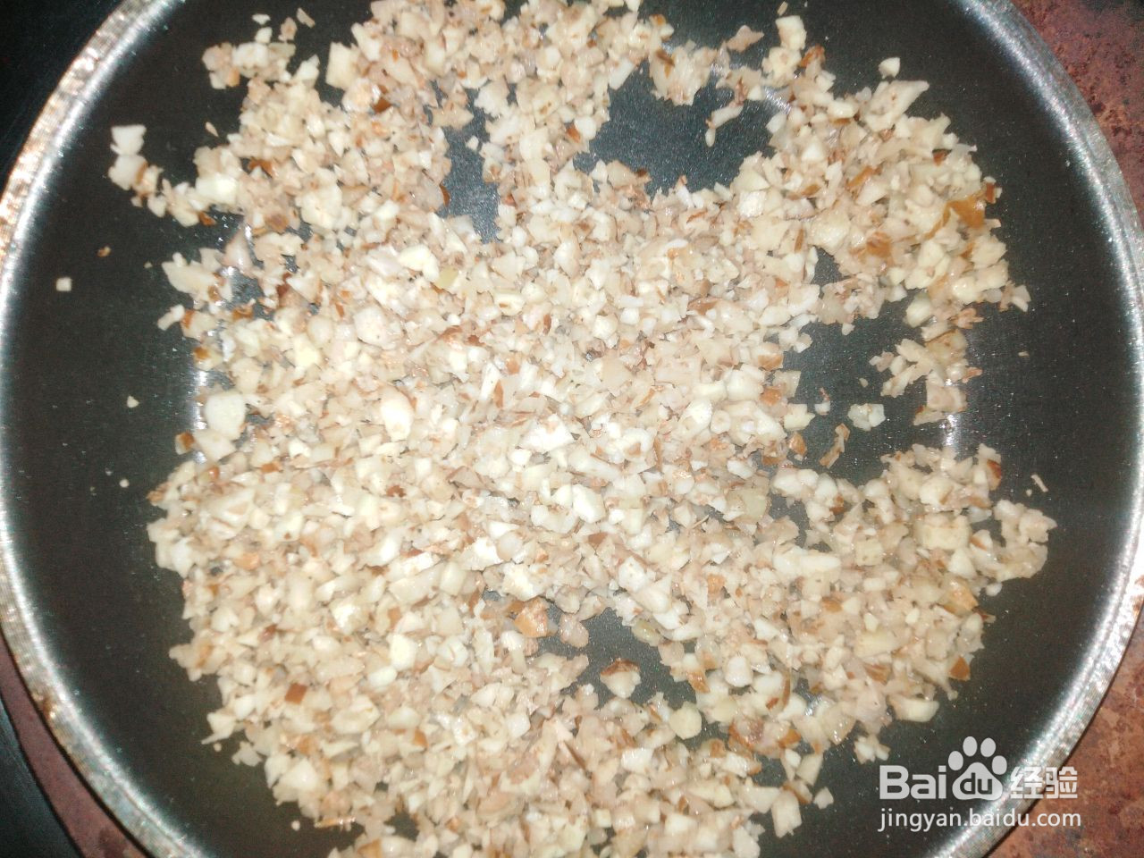 沙姜鸡脚的做法