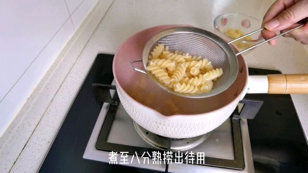 牛肉丸芝士意面