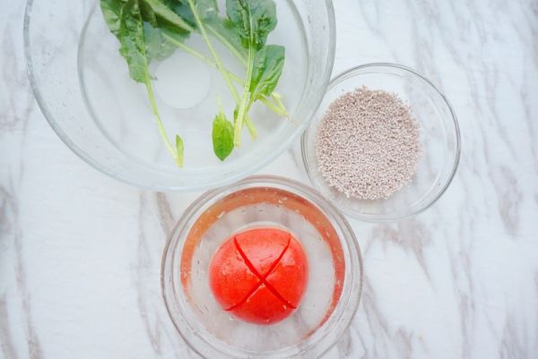 番茄菠菜粒粒面