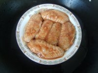 南乳鸡中翅的制作奥秘