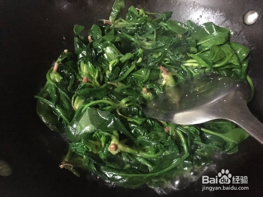 在家里菠菜怎么炒