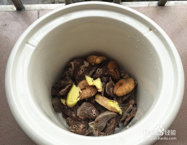 如何自制无花果煲猪肺汤
