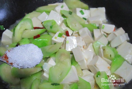 丝瓜炖豆腐的做法