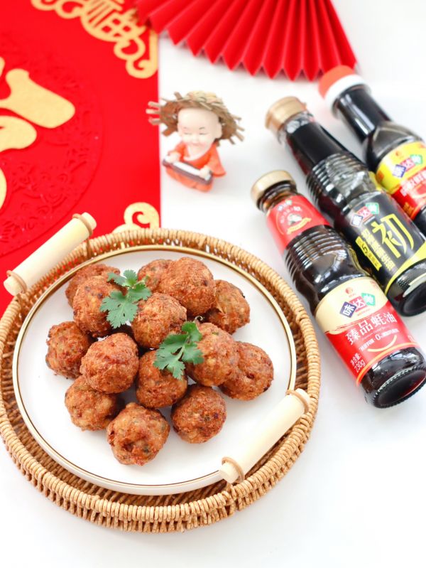 香炸萝卜豆腐丸子