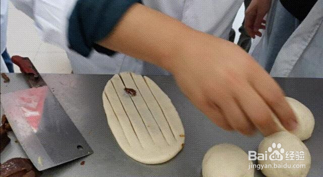 豆沙面包卷的做法