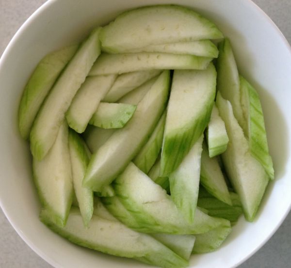 丝瓜何仙菇溜鱼片