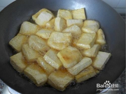 如何在家自己制作家常豆腐?