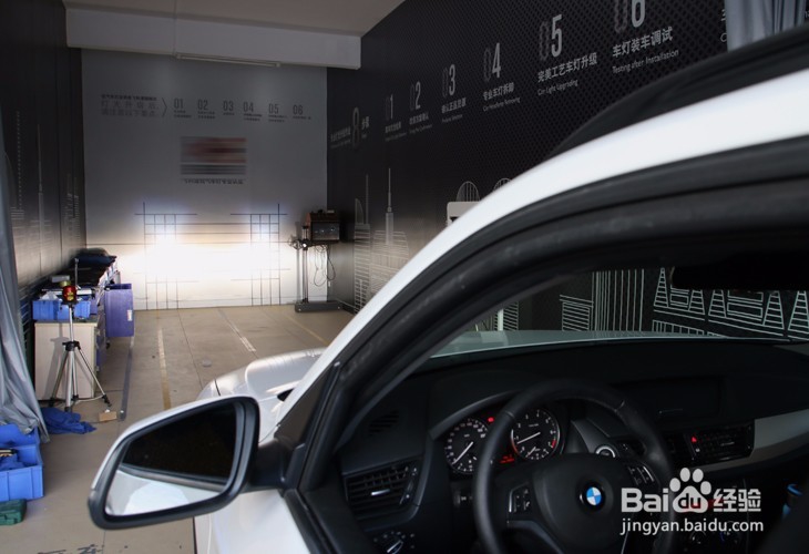 提高夜晚颜值,展现宝马X1眼睛的魅力