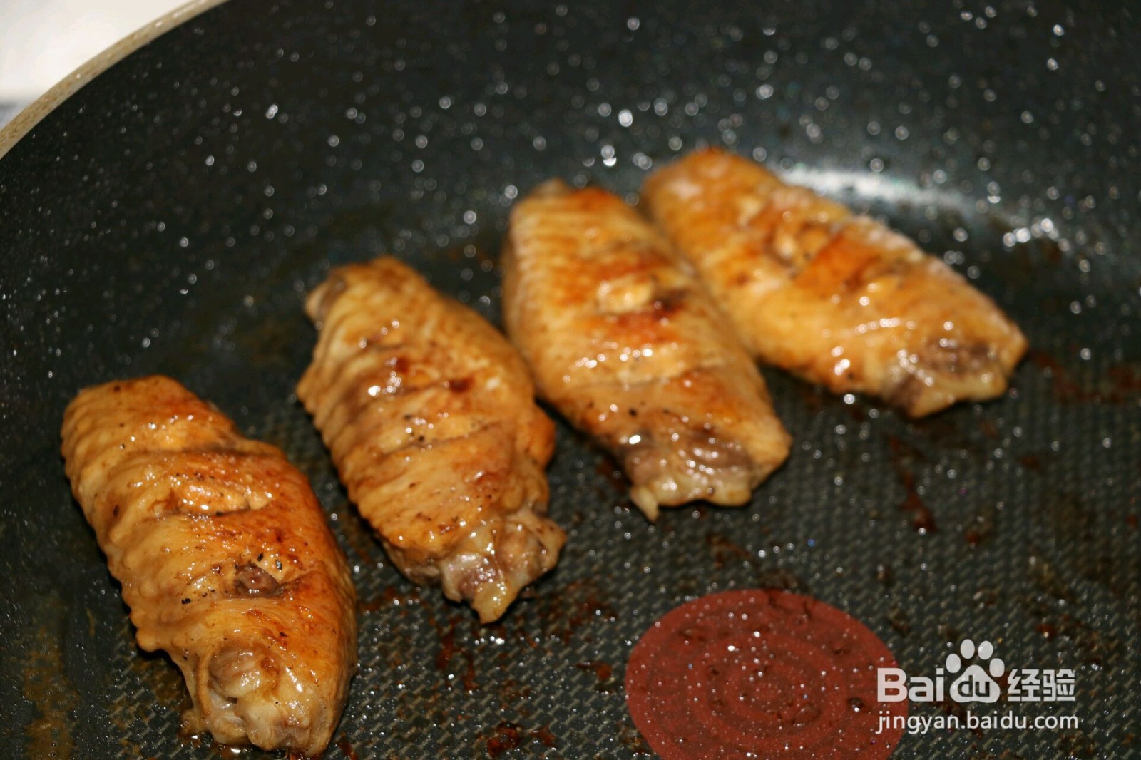 如何做出泰式柠香鸡翅？