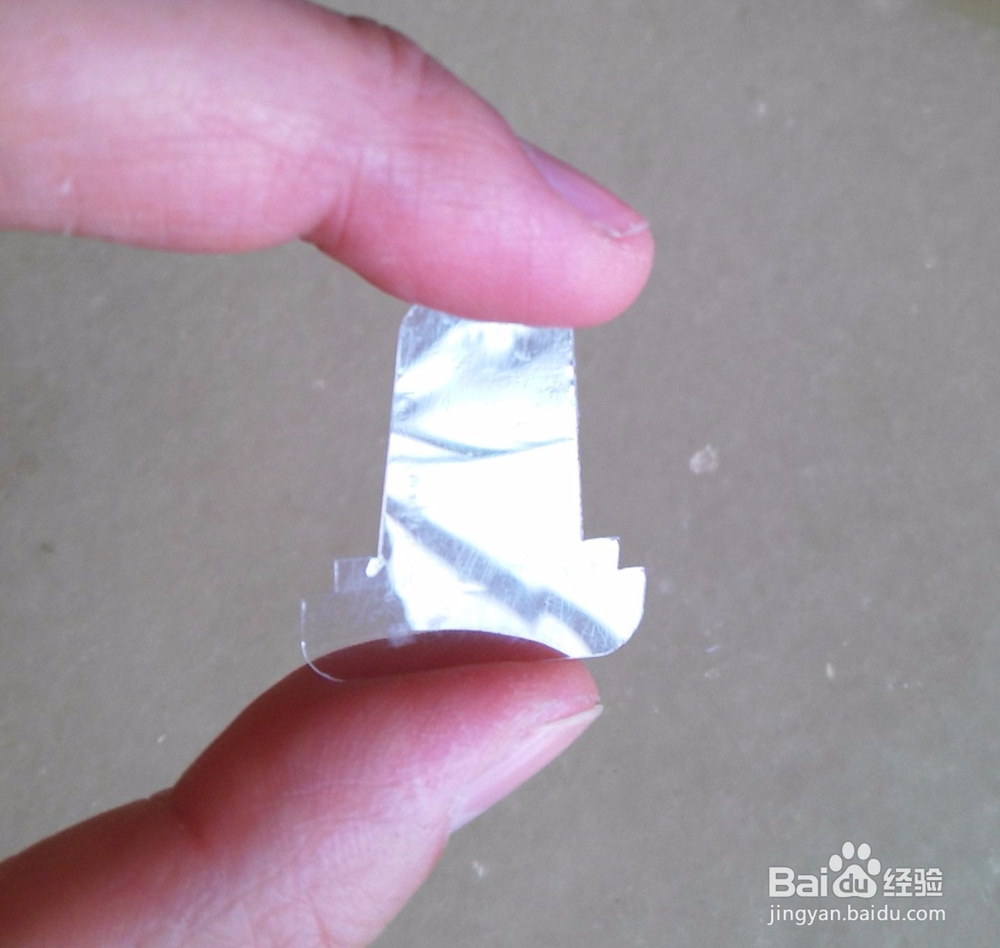 如何为相机遥控器加装电源开关