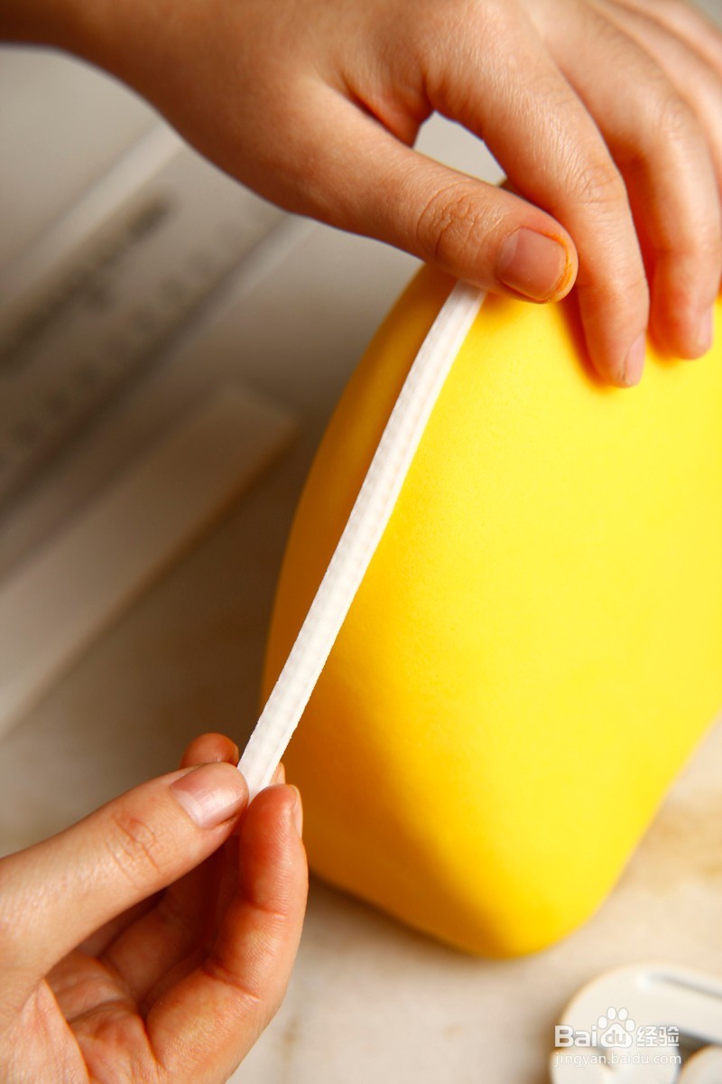 本年度最时尚翻糖制作——美食与美包的绝妙融