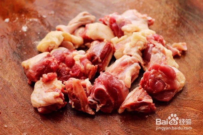 鸭肉烧土豆怎么做