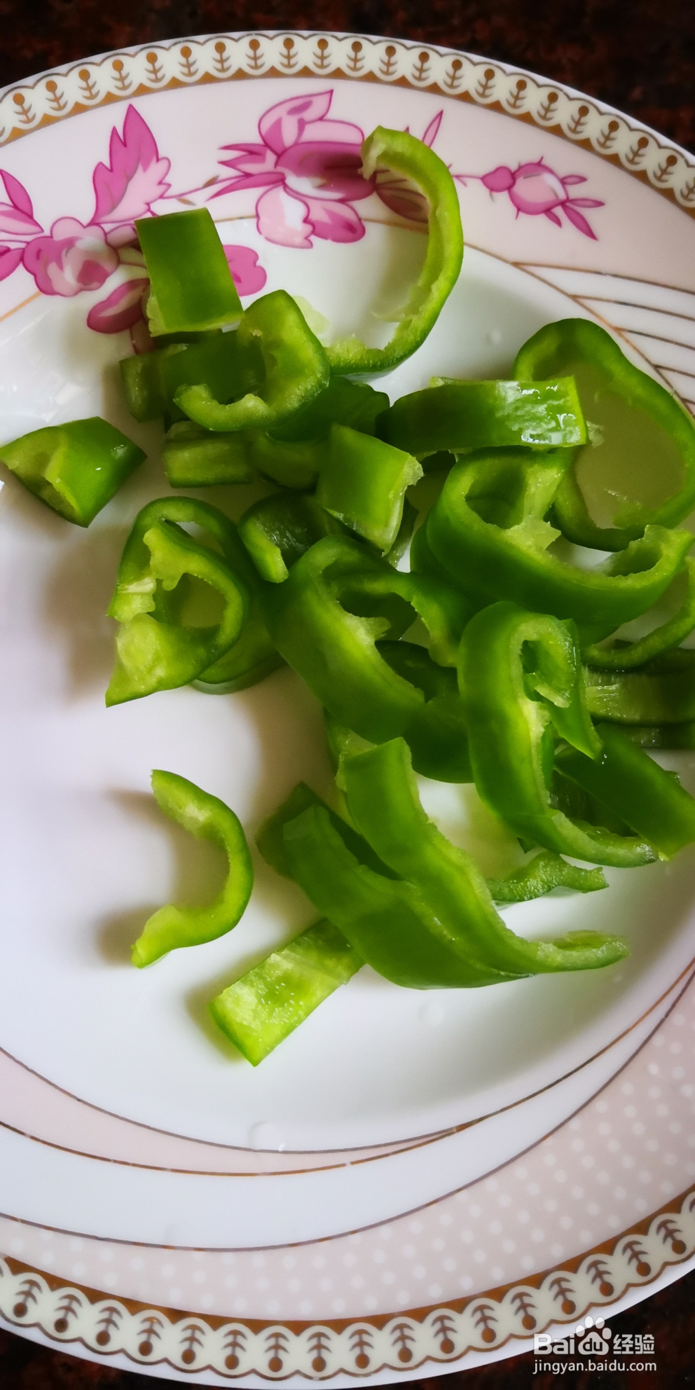 给对象做的蒜苔青椒炒肉